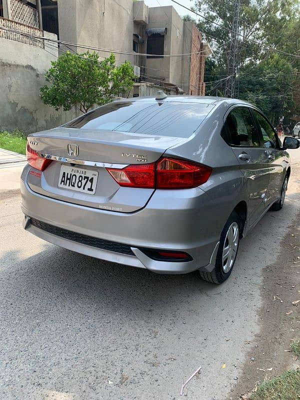 Honda City 1.2 CVT 2021 10/10 5