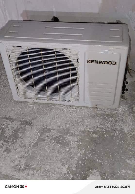 Kenwood AC good condition 2