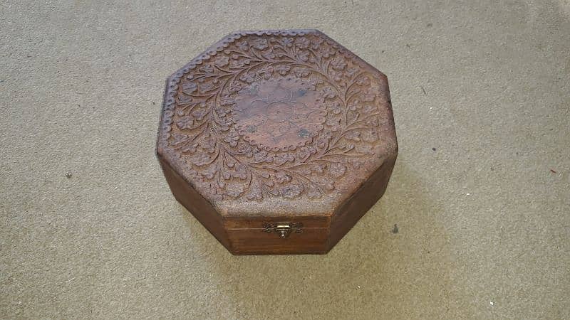 Antique Wooden Jewelry Box with Intricate Carving 1