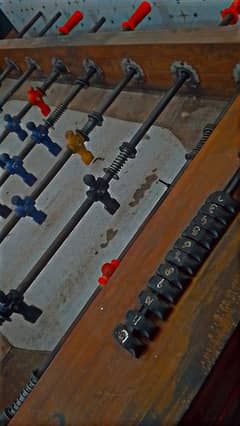 hand football table