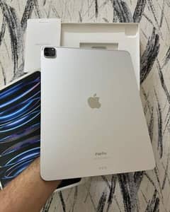 ipad m2 chip 128gb contact to 03073909212 WhatsApp