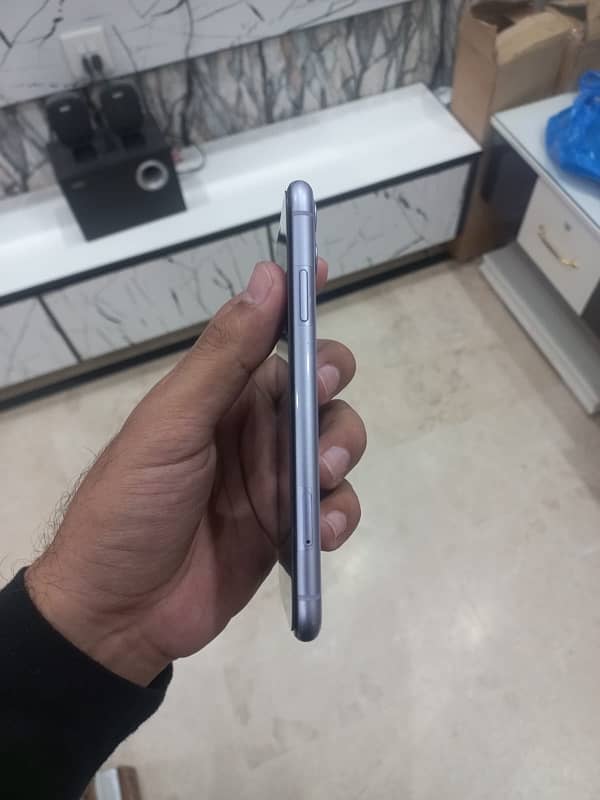 Iphone 11 non pta 64gb memory 3