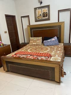 king bed