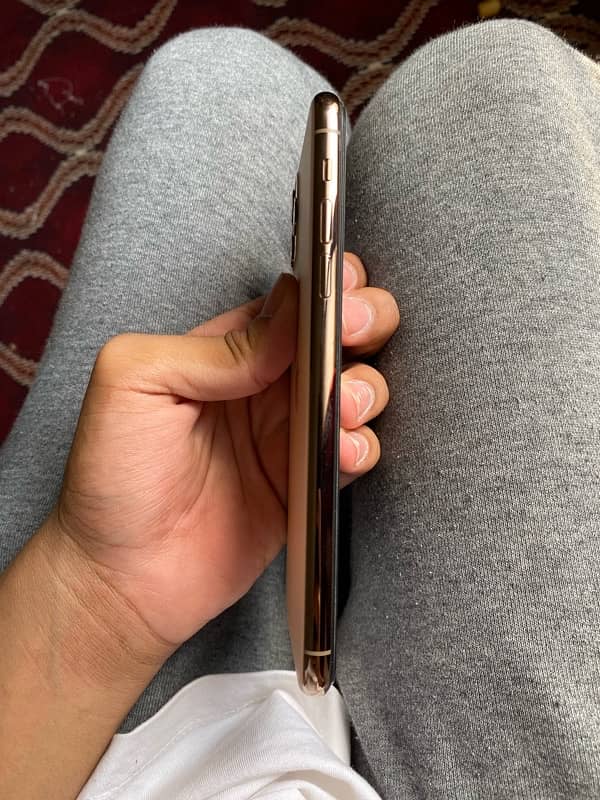 IPHONE 11 pro max 256GB 2