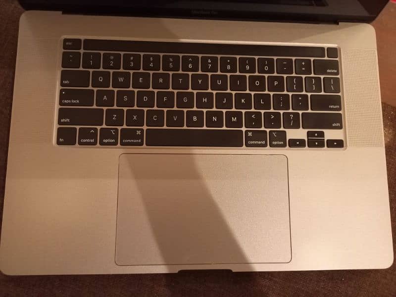 Macbook Pro 2019 16inch 4