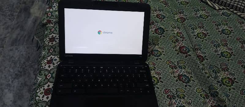 Lenovo N22 Chrome book 2