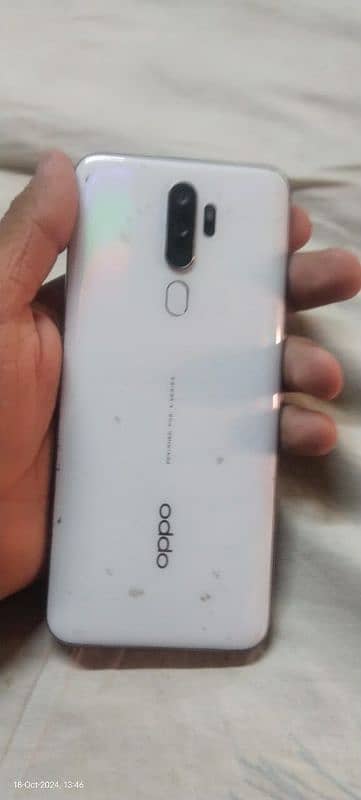 oppo a52020 3