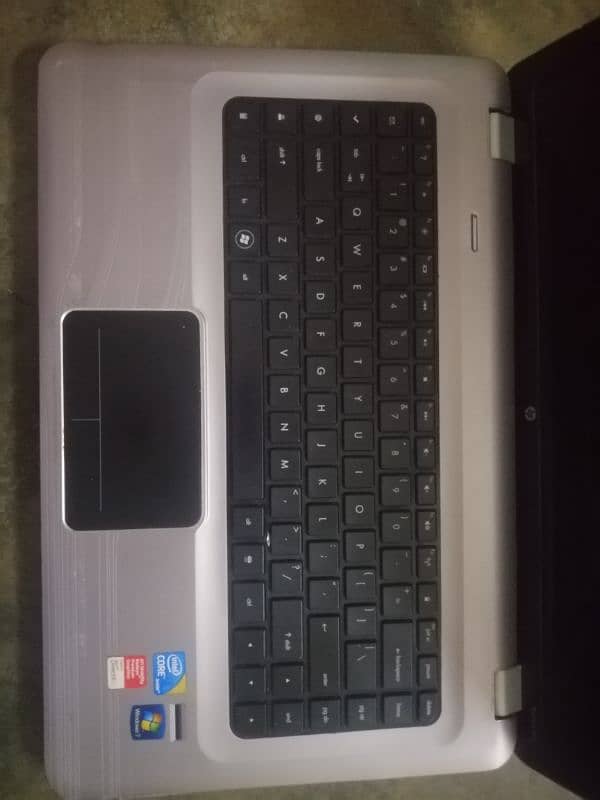 HP laptop dv6 13