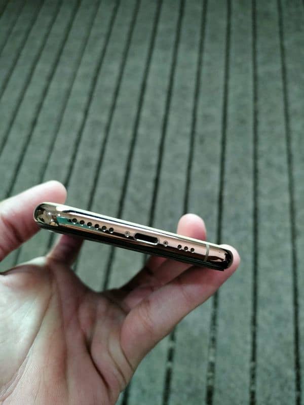 iphone Xs 3