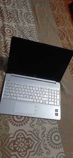 HP Laptop AMD Ryzen 7 4700u in best condition is for sale 1