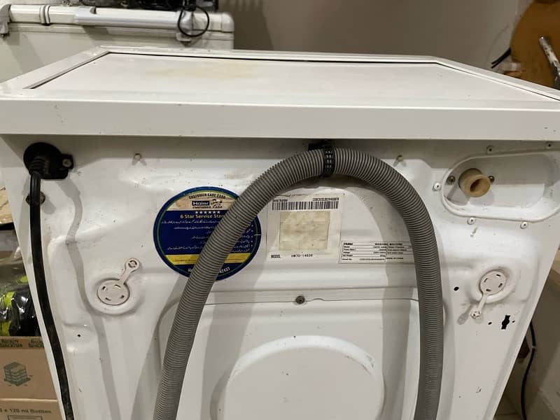 Haier Automatic Front Load Washing Machine - Like New! 4