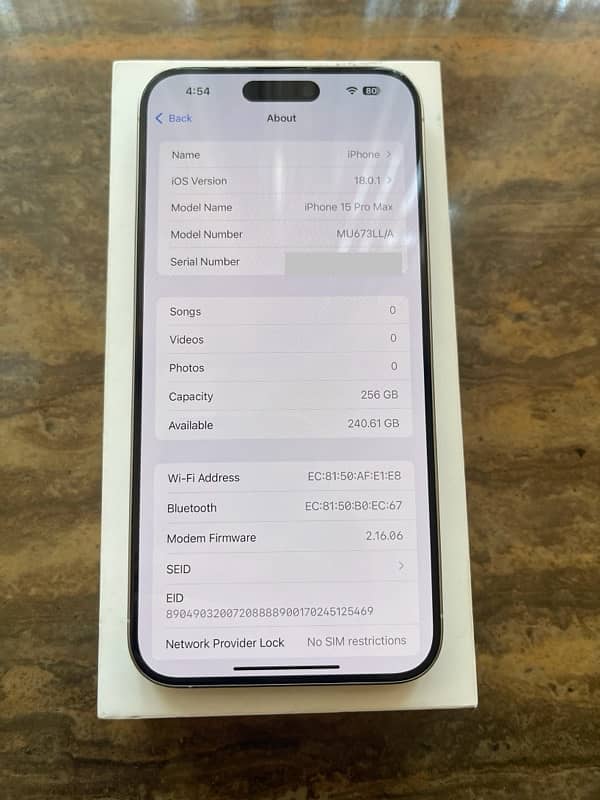 iPhone 15 Pro Max 256gb White 97% Health APPLECARE+ 10/10 Brand New 7