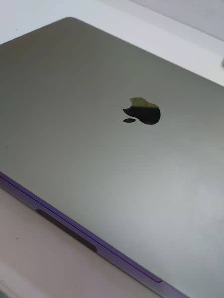 MacBook Pro 2017 512gb original sdd 2