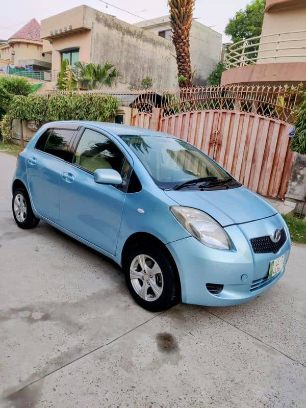 Toyota Vitz 2007 3