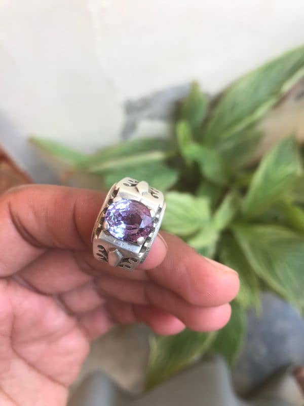 Alexandrite stone 18