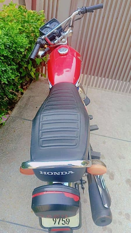 Honda 125 For Sale like new 3