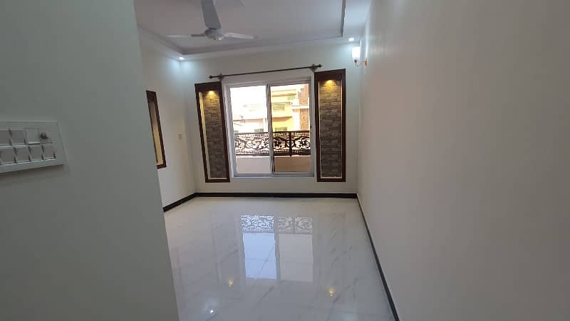 Upper Portion For Rent in G-13 (7 Marla) Brand new 14