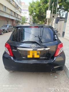 Toyota Vitz 2011