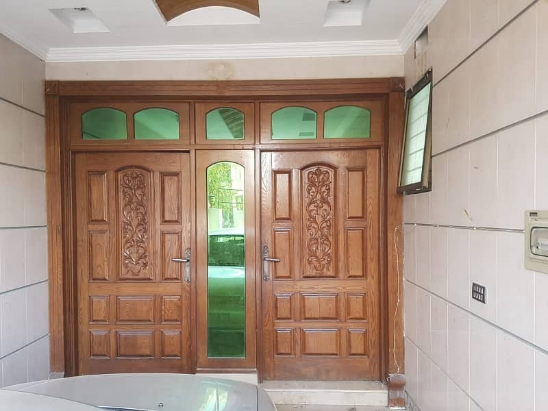 Upper Portion For Rent In G-13 (10 Marl A) 14