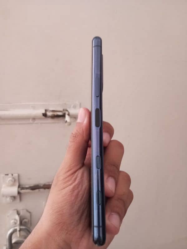 sony xperia 5 mark 2 official pta approved panel broken 3