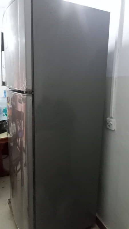 dowlance fridge 18 cubic 1