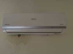 Non inverter AC Orient Company 1 Ton