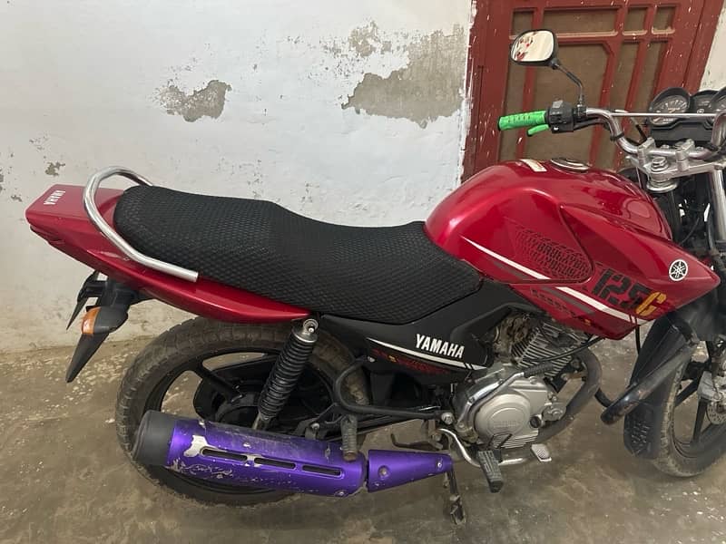 Yamaha ybr 125 G 1