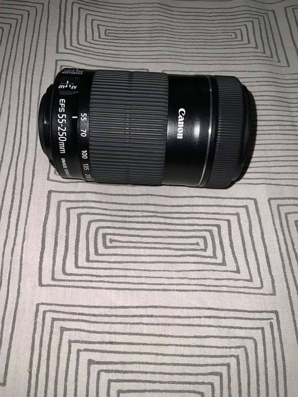 Canon zoom lens ef-s 55-250mm (almost new) 6