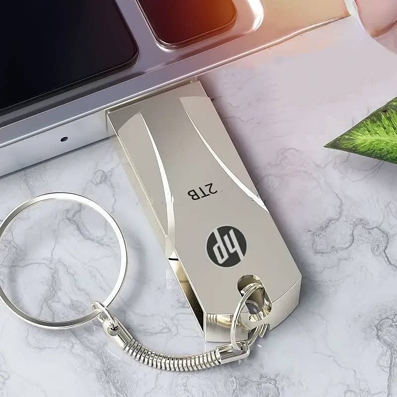 "HP 2TB Waterproof Metal USB Flash Drive - Durable & Portable" 4