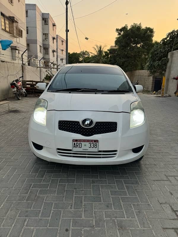 Toyota Vitz 2005 registration 2008 own engine good condition 1