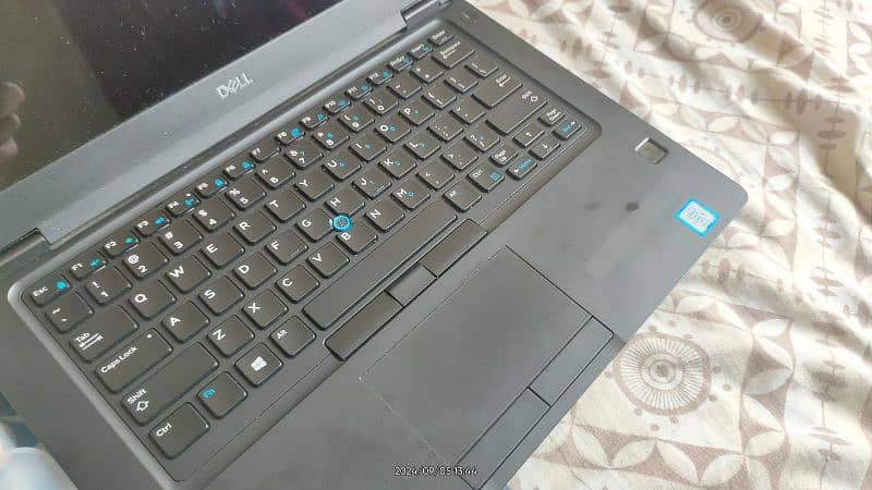 Dell laptop core i5 7gen 5