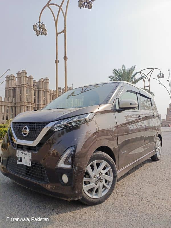 Nissan Dayz Highway Star 2019/2023/2024 1