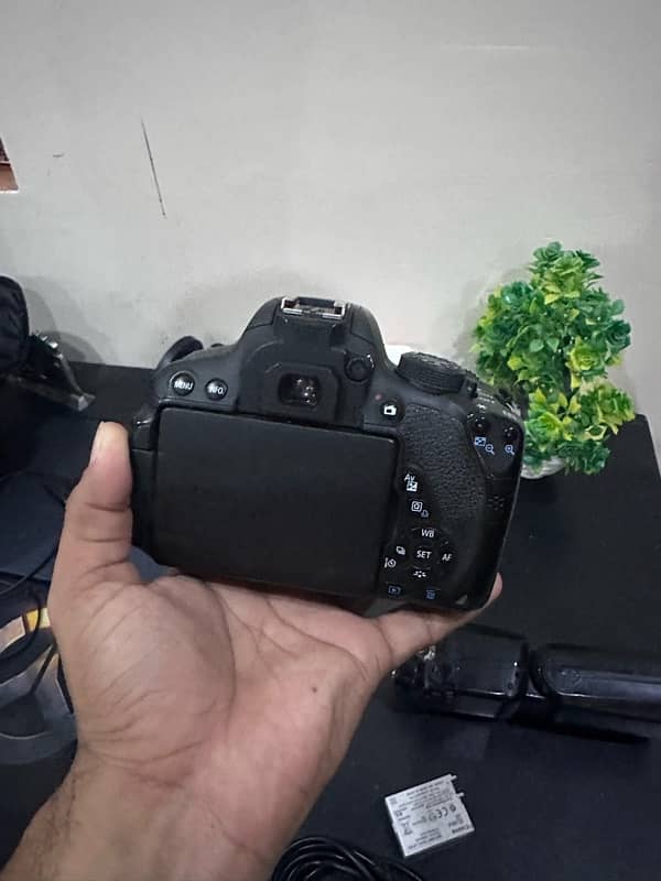 Cannon 700D DSLR Imported Model 4