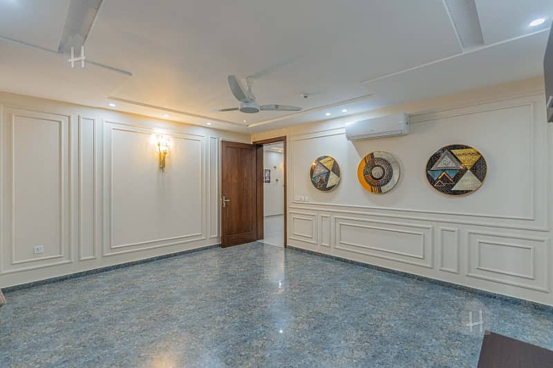 1 Kanal House Full Basement for For Sale In Y block For Phase 3 DHA Lahore 21