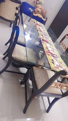 dinning table with 6 chair