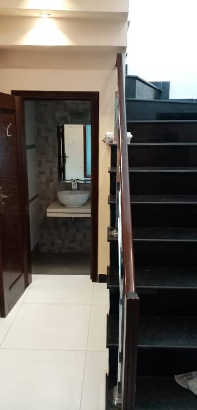 10 Marla House Available For Rent In DHA Phase 5 Block-K 8