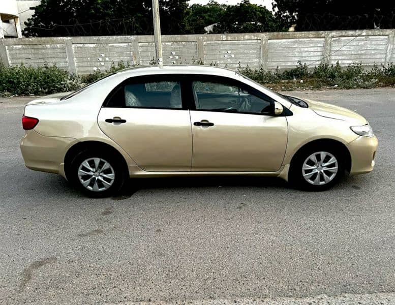 Toyota Corolla GLI 2011 4