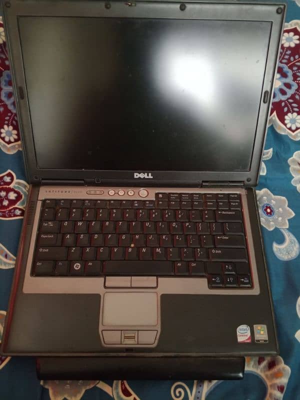 Dell Laptop D630 0