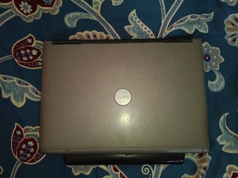 Dell Laptop D630 4