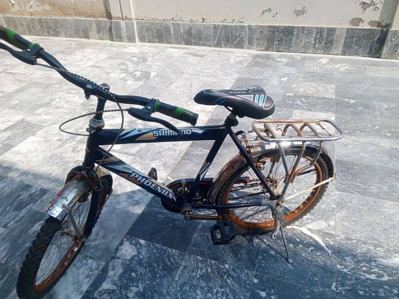 boys used cycle for sell 2