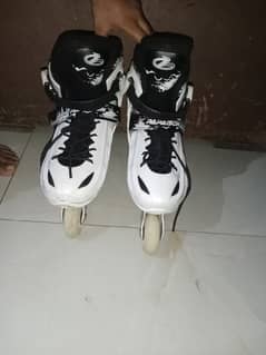 shoes sakting. . . . light waly