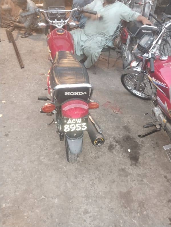 urgent bike for sale geniun condition 1