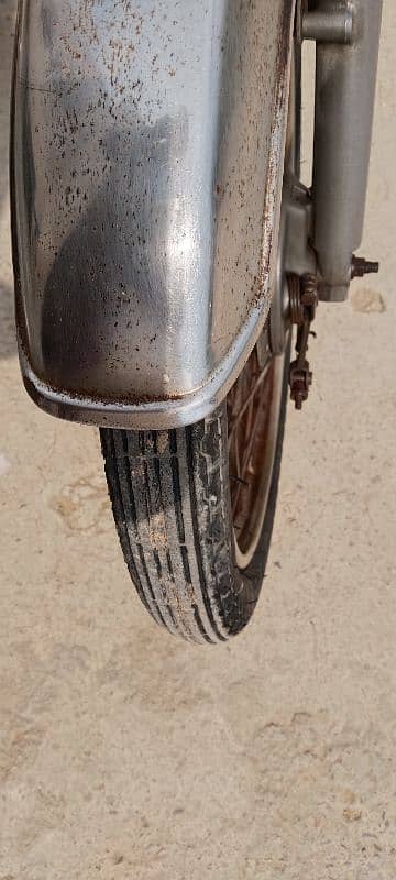 Honda CD 70 2006 model karachi number 6