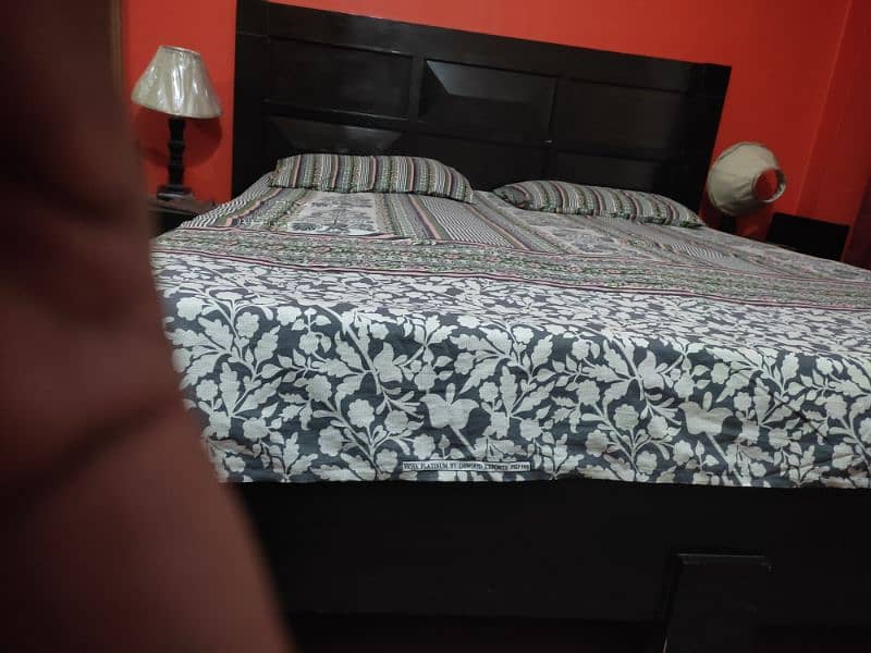 bed, two side tables with mattress 0