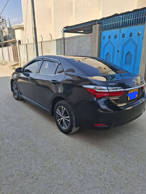 Toyota Corolla Altis 2019 4