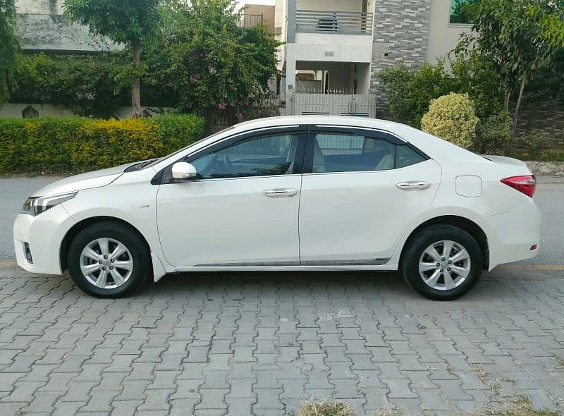 Toyota Corolla GLI 2016. Total Genuine. 5