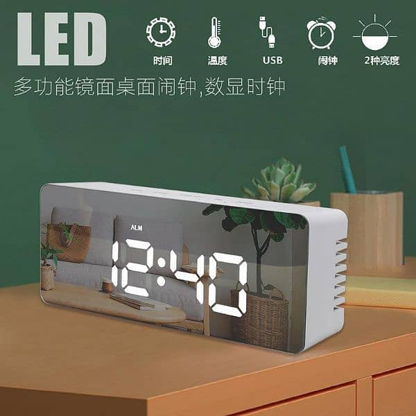 Modern Light Luxury Children's  Mirror Led Digital Display Alarm Clock 0