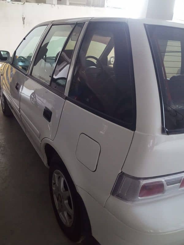 Dashing Suzuki Cultus VXR 2016 5