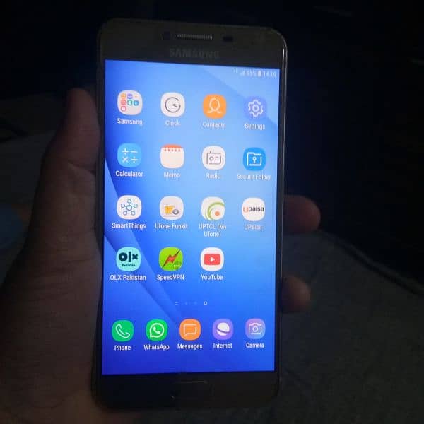 Samsung Galaxy C5 1