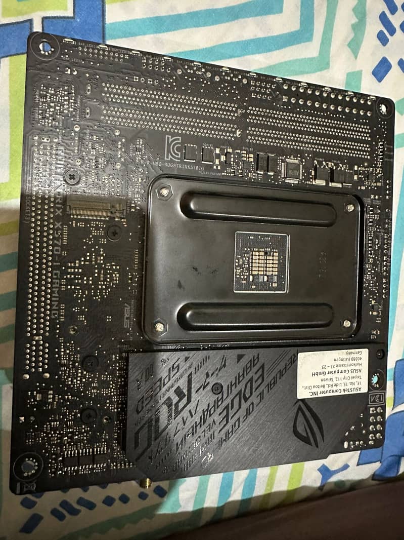 DEFECT! ASUS ROG X570 ITX MOTHERBOARD AM4 5